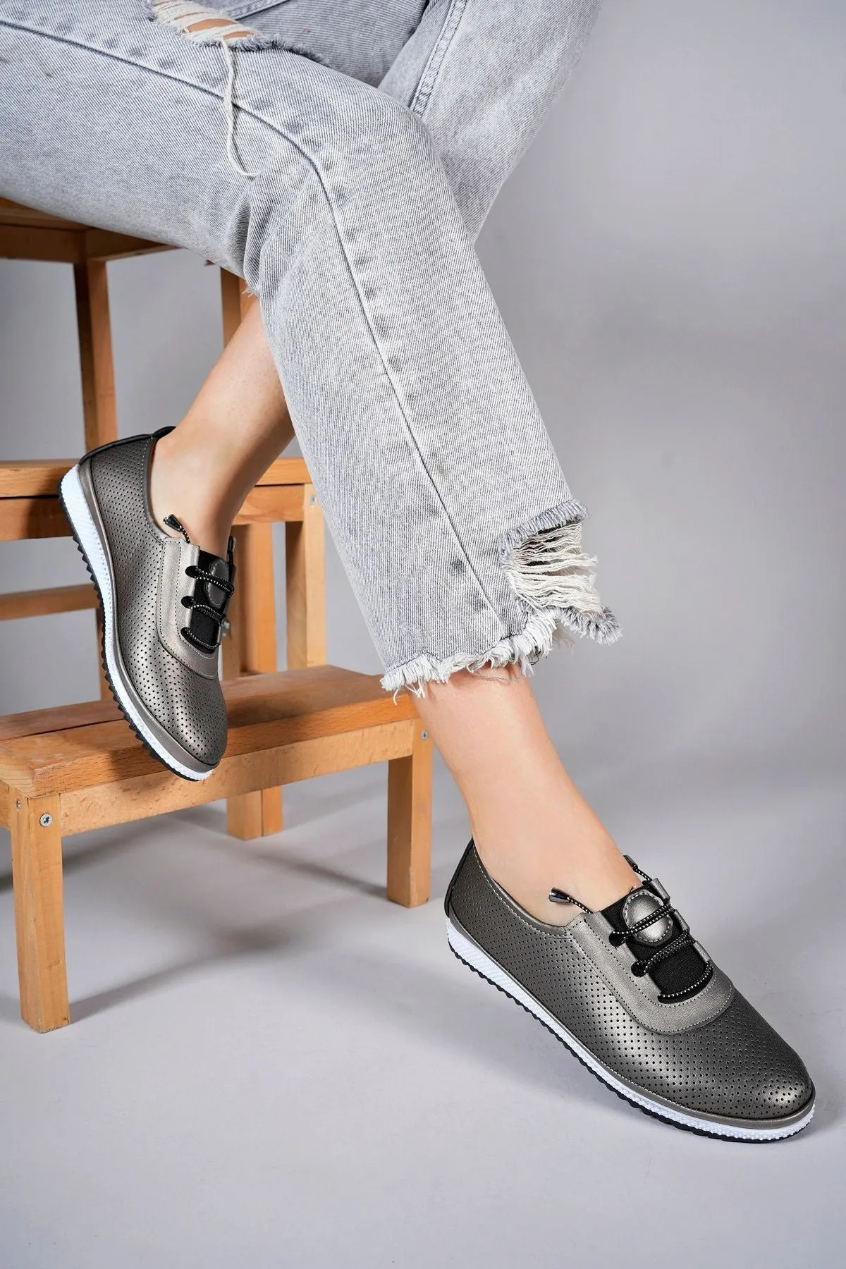 ByLlaion Women's Daily Shoes 001281 Platinum