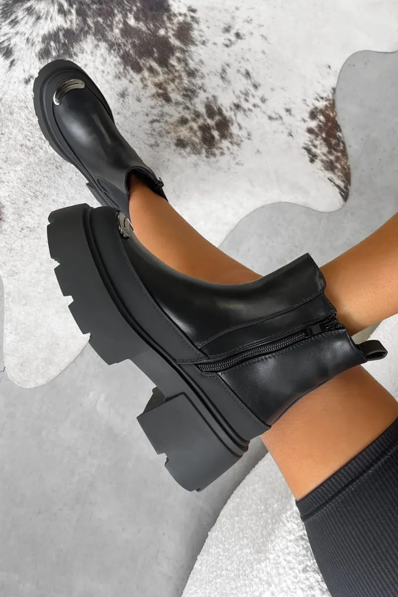 DELEGATE Chunky Chelsea Ankle Boots - Black PU